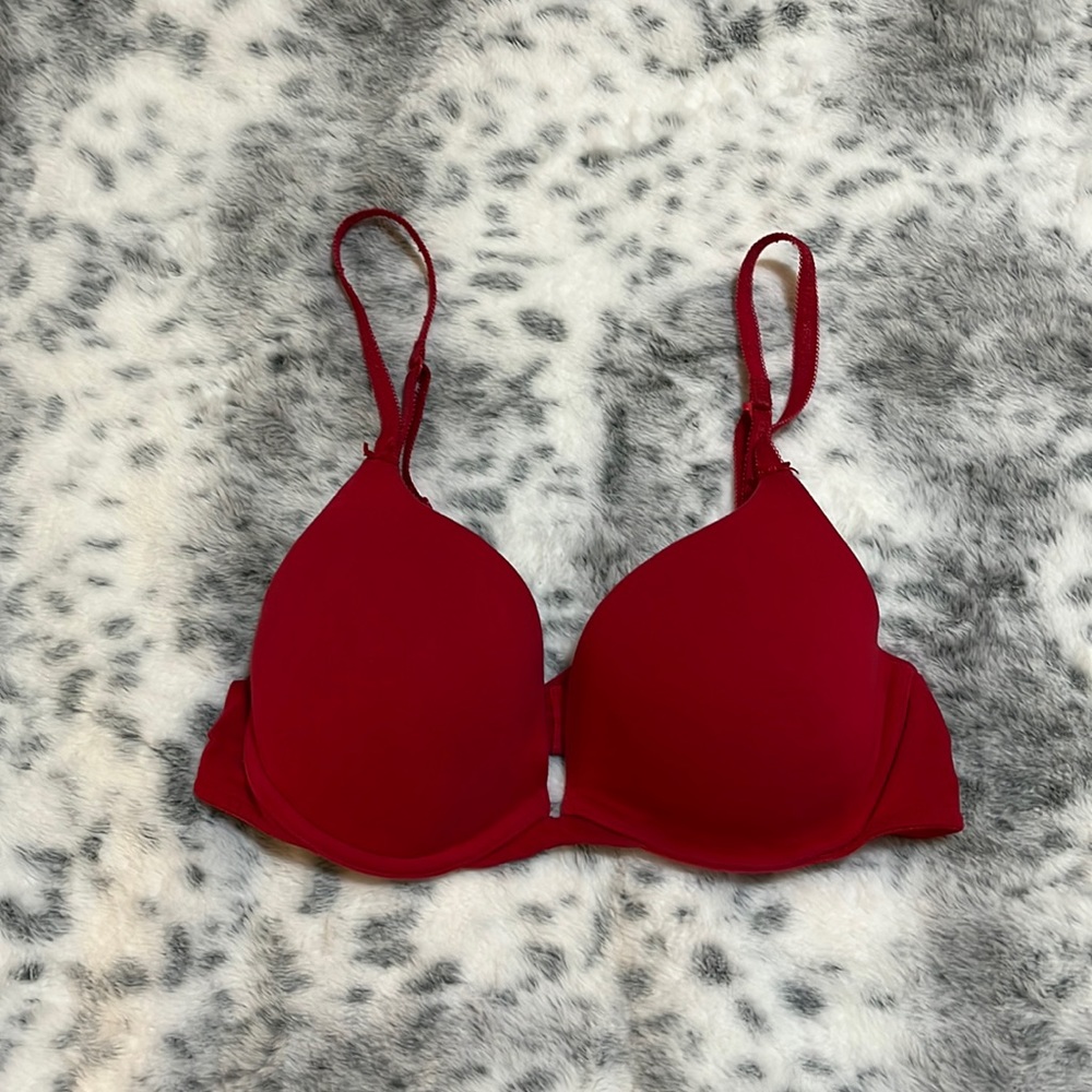 Victoria’s Secret push-up bra